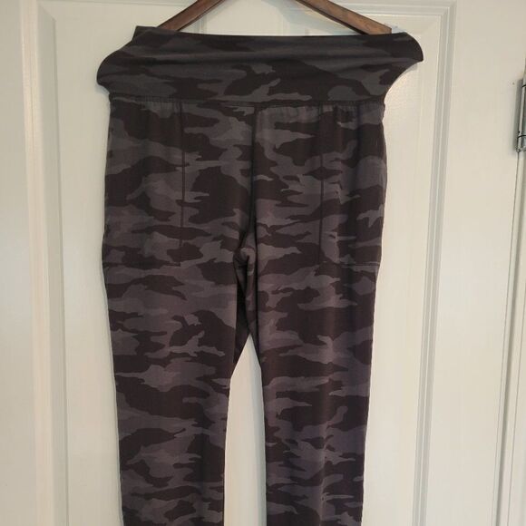 Athleta pants jogger size XS - Picture 1 of 10